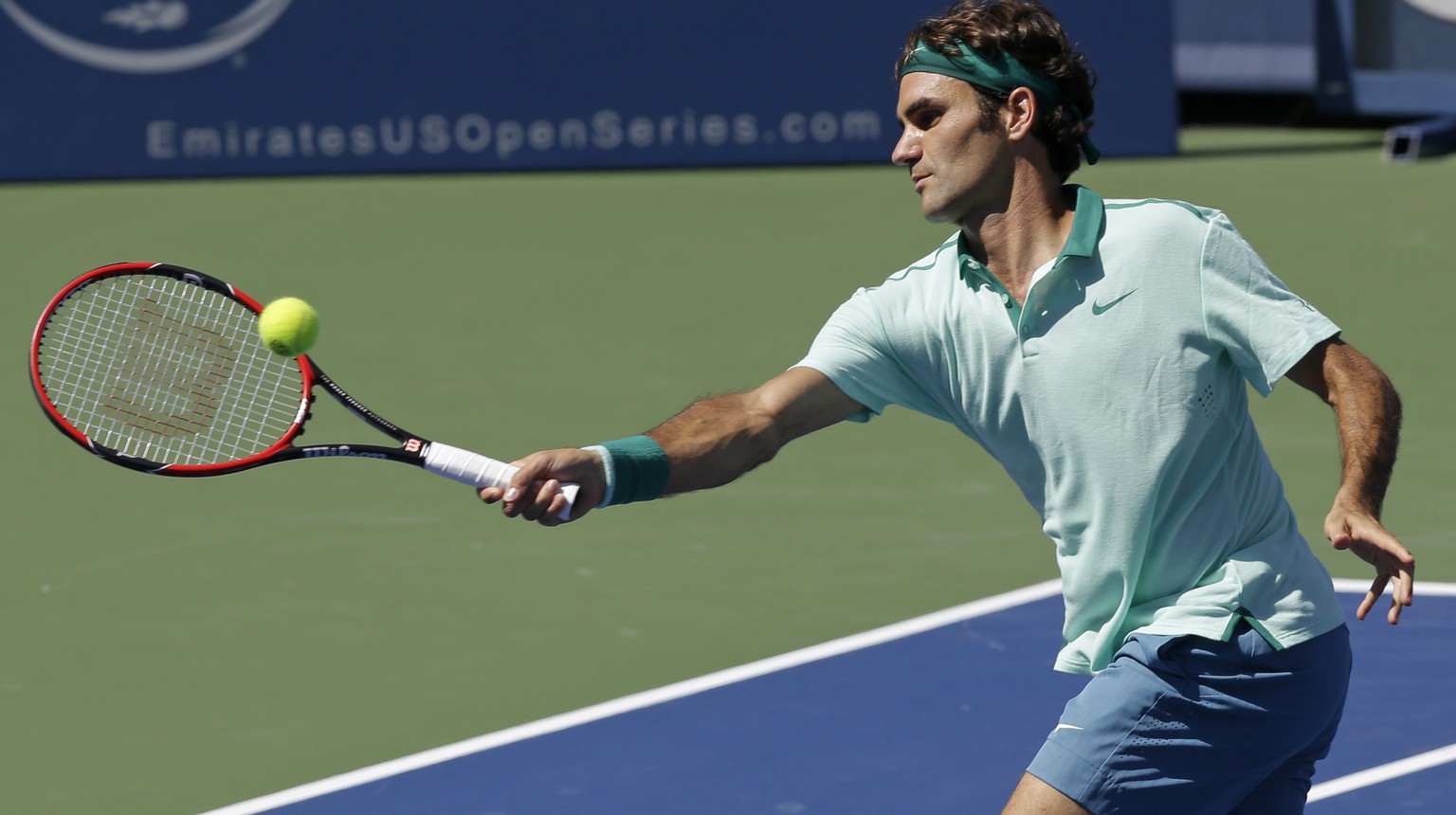 Roger Federer musste gegen Vasek Pospisil zwei Stunden lang kämpfen, ehe sein Sieg feststand.