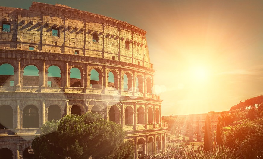 Das Kolosseum in Rom, Sinnbild einer Gesellschaft, in der die Menschen mit Brot und Spielen bei Laune gehalten wurden.