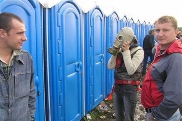Toi-Toi-Toiletten – nicht für ihre tolle Durchlüftung bewundert. Vor allem nicht an Festivals ...