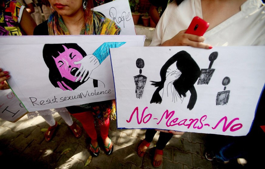 Indische Demonstranten nach einer Vergewaltigung im Juni.