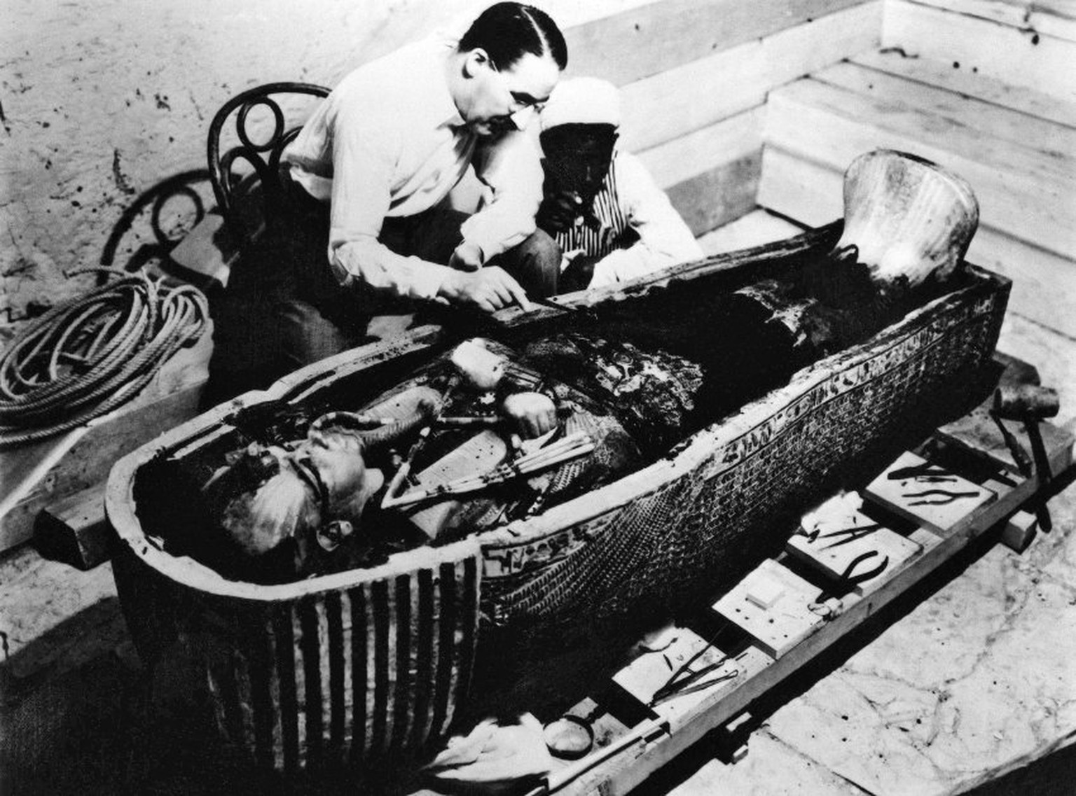 Archäologe im Glück: Dass Howard Carter, der das Grab Tutanchamuns 1922 öffnete, nach seinen spektakulären Funden nicht noch weitersuchte, wäre nachvollziehbar.