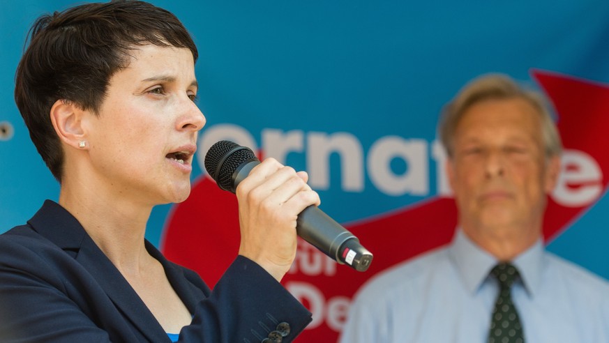 epa05533473 Alternative for Germany (AfD) federal AfD co-chairwoman Frauke Petry speaks at the closing event for the xenophobic party AfD&#039;s local elections campaign in Hanover, Germany, 10 Septem ...