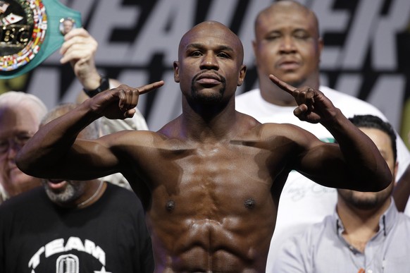 Mayweather gilt als aktuell bester Boxer der Welt – und mit einem geschätzten Jahreseinkommen von 75 Millionen Dollar als bestverdienender Sportler der Erde.