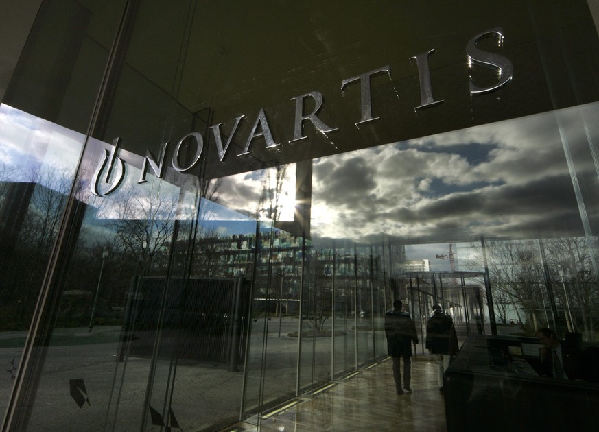 ZUM GESCHAEFTSJAHR 2014 DES BASLER PHARMAKONZERNS NOVARTIS STELLEN WIR IHNEN FOLGENDES THEMENBILD ZUR VERFUEGUNG - Ein Gebaeude der Novartis, am Donnerstag 13. Dezember 2007 in Basel. - Der Pharmakonz ...