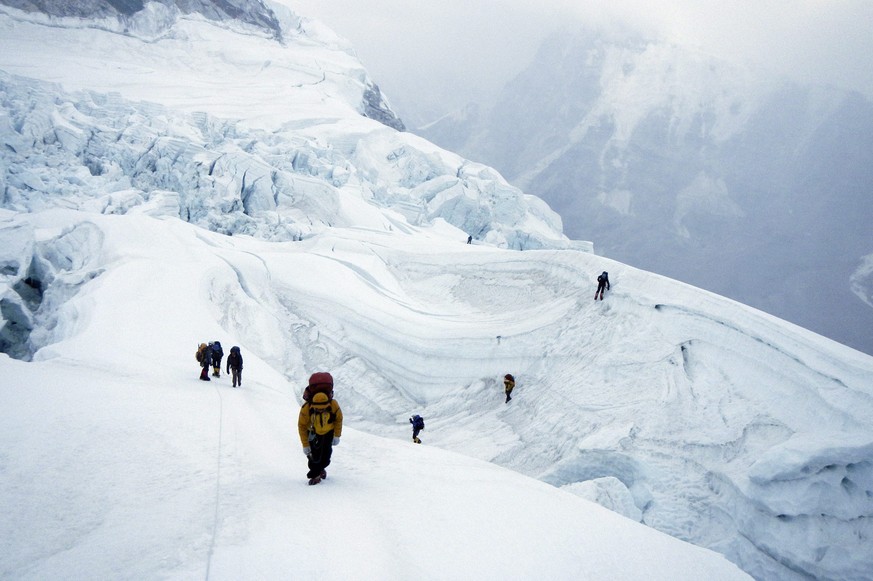 Bergsteiger am Mount Everest (Symbolbild).