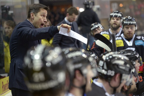 Guy Boucher hat sein Coaching den hiesigen Gepflogenheiten etwas angepasst.