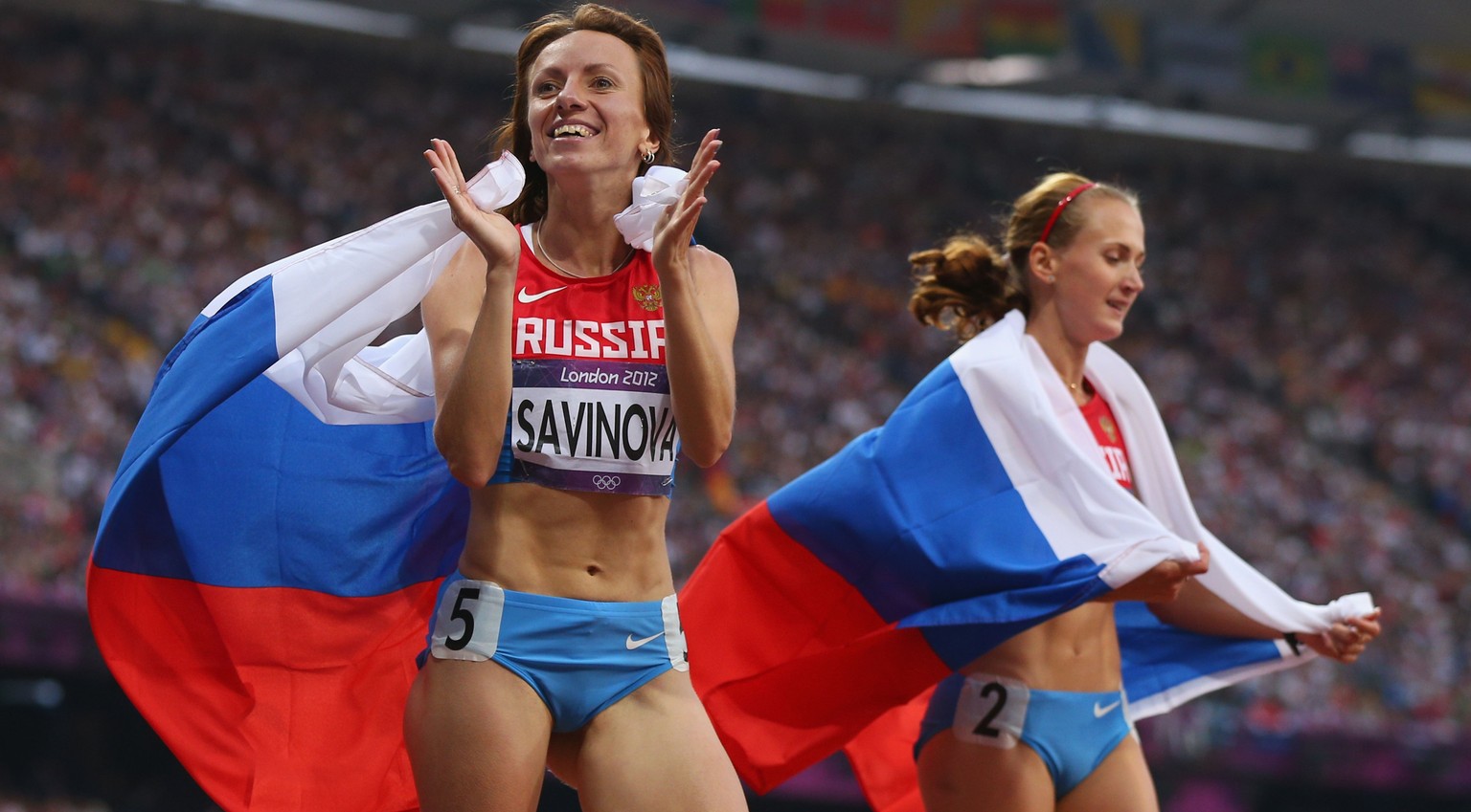 Schmutzige Siege: Olympiasiegerin Marija Sawinowa (l.) berichtet über Dopingpraktiken im russischen Sport .