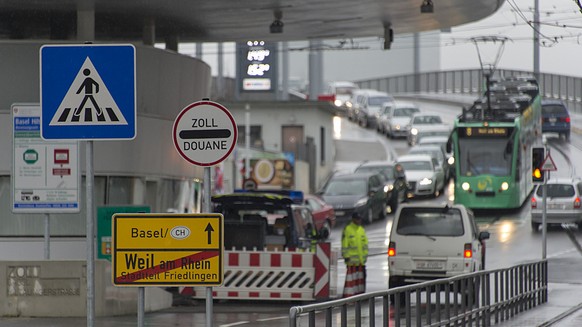 Die betrunkenen Touristen am Grenzübergang Weil am Rhein/Basel hatten angeblich gar nicht nach Deutschland gewollt.