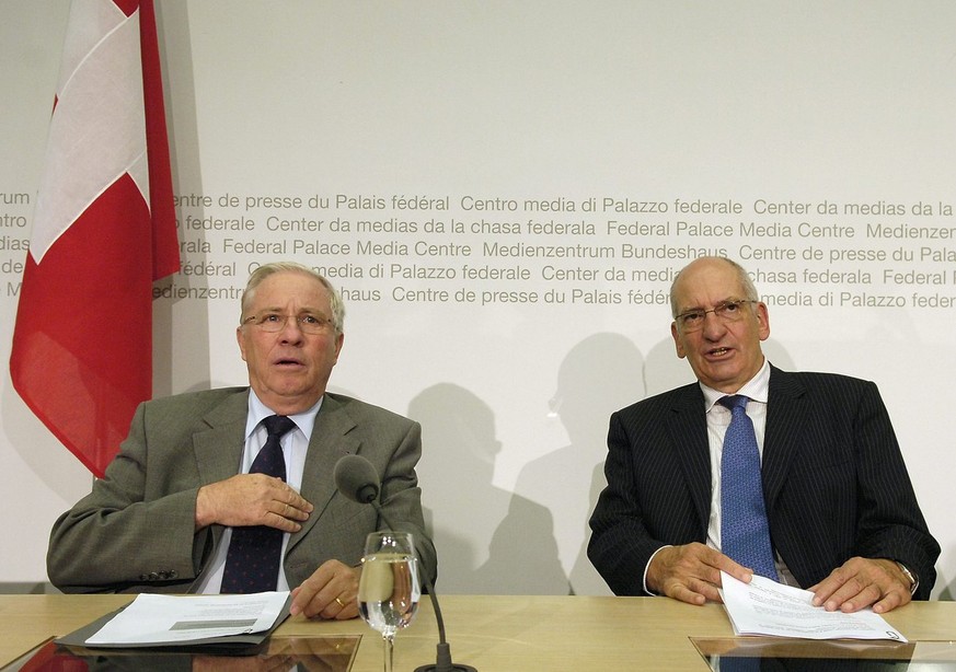 Christoph Blocher und Pascal Couchepin während ihrer gemeinsamen Zeit im Bundesrat.