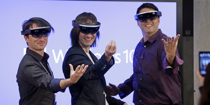 Microsoft HoloLens: Holographischer Computer auf der Nase.