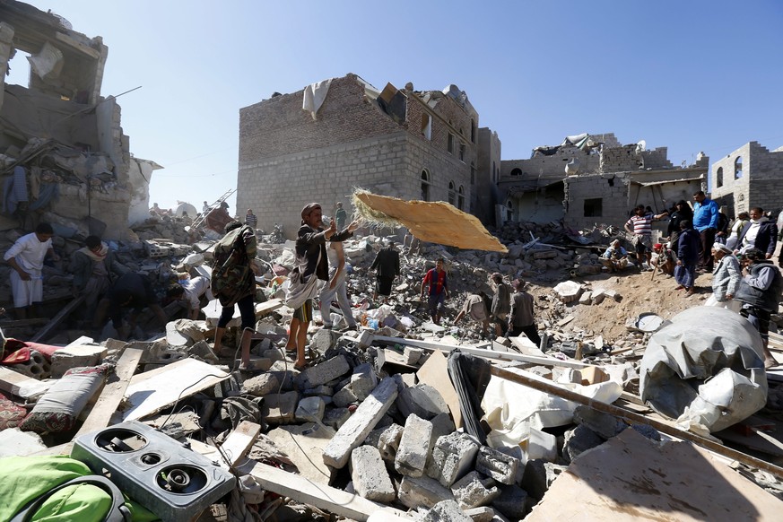 Der Krieg im Jemen bringt viel Zerstörung. Die Zivilbevölkerung leidet.