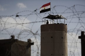 Ägyptische Grenzstation auf der Sinai-Halbinsel zum Gazastreifen (Archivbild)