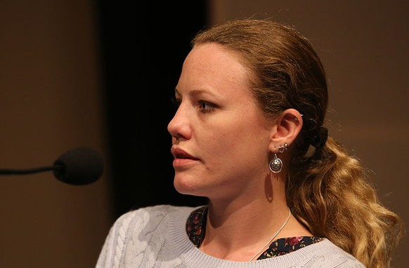 Sarah Harrison, die als engste Beraterin von Julian Assange gilt, war eine der drei Bespitzelten.