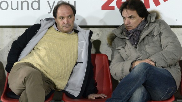 Sion-Trainer Raimondo Ponte links, und Sion-Praesident Christian Constantin, rechts, fotografiert beim Fussball Meisterschaftsspiel zwischen dem FC Aarau und dem FC Sion, am Samstag, 22. Maerz 2014 in ...