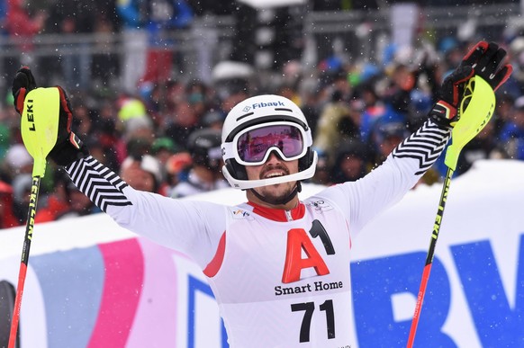 Nachrichten Linkding 8. Slalom der Herren in Kitzb�hel Albert Popov (BUL) Kitzbuehel Tirol Oesterreich Ganserln *** 8 mens slalom in Kitzb�hel Albert Popov BUL Kitzbuehel Tirol Austria Ganserln