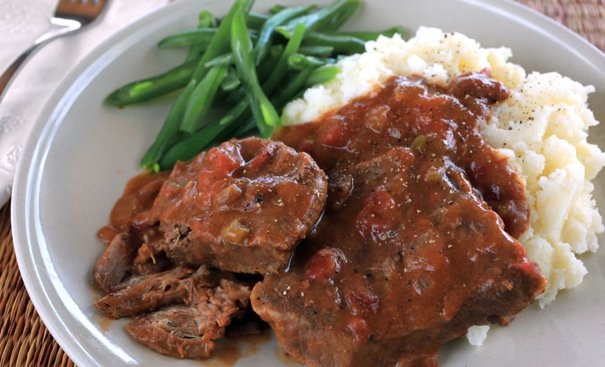 http://cookdiary.net/swiss-steak/ swiss steak rindfleisch stroganoff