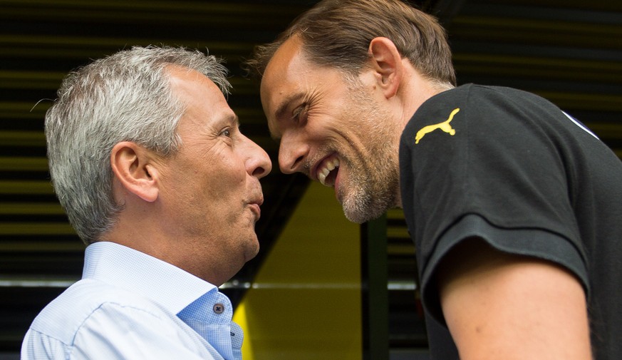 ARCHIV - Fussball Bundesliga - 1. Spieltag: Borussia Dortmund - Borussia Moenchengladbach am 15.08.2015 in der Signal Iduna Arena in Dortmund (Nordrhein-Westfalen). Moenchengladbachs Trainer Lucien Fa ...