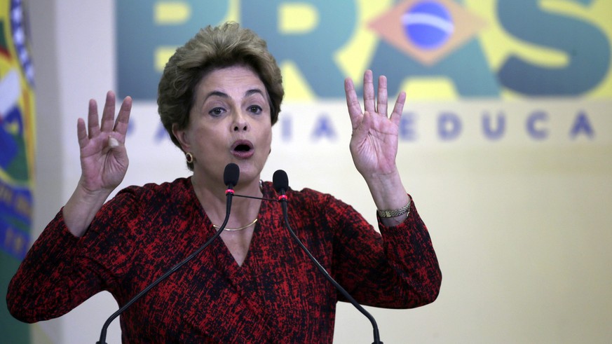 Gezerre um Amtsenthebungsverfahren in Brasilien:&nbsp;Selbst die Präsidentin scheint verwirrt: