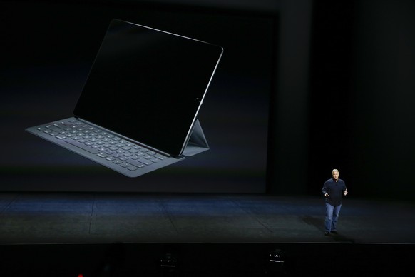 Auch eine Schutzhülle mit integrierter Tastatur ist dazugekommen. Auch sie kostet extra: 169 US-Dollar!