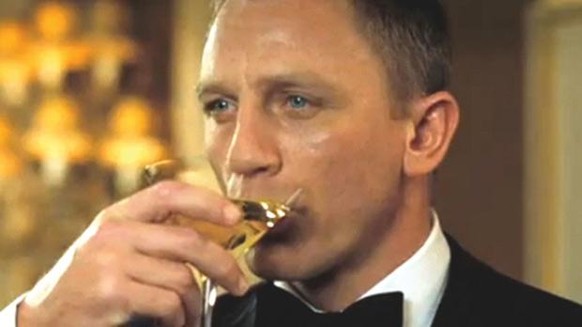 20 Drinks pro Film: Daniel Craig als 007.