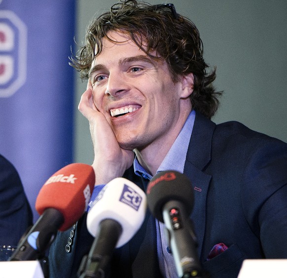 Jonas Hiller wurde heute beim EHC Biel vorgestellt.