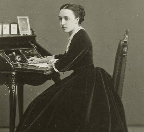 So ungefähr sieht russische Melancholie aus: Die russische Grossherzogin Olga Fyodorovna, geborene Prinzessin Cecilie von Baden, um 1860.