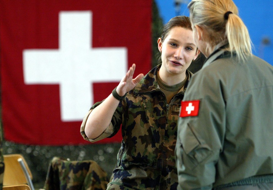 Bis jetzt eher die Ausnahme: Frauen in der Schweizer Armee.