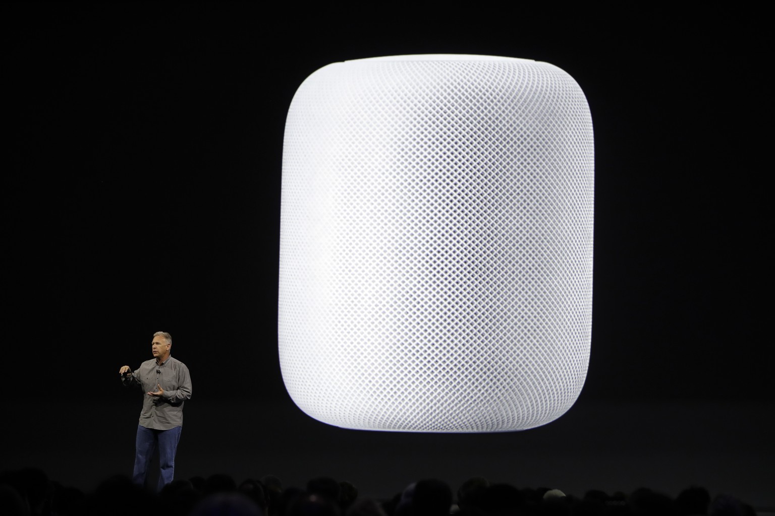 Phil Schiller, Apple&#039;s Senior Vice President of Worldwide Marketing, introduces the HomePod speaker at the Apple Worldwide Developers Conference Monday, June 5, 2017, in San Jose , Calif. (AP Pho ...