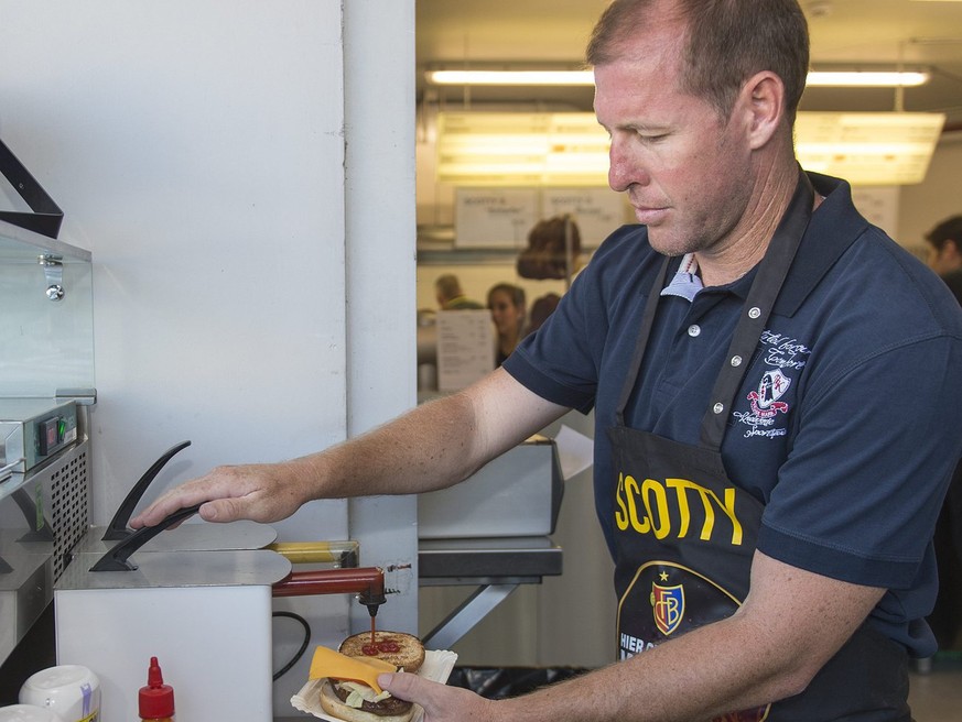 Scott Chipperfield: Vom Mittelfeldmotor des FC Basel zum Burger-Brater vor dem Joggeli.