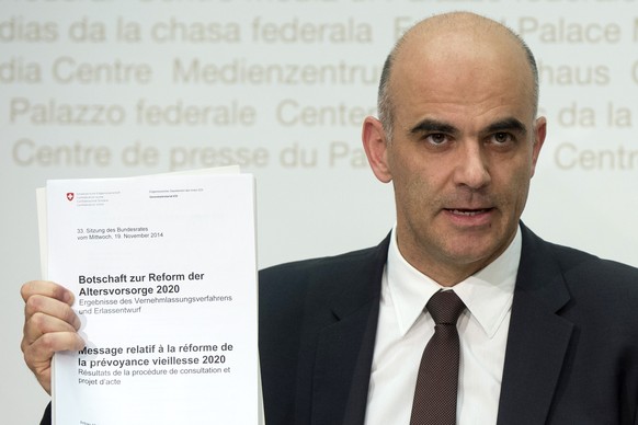 Das Papier das Alain Berset zur Altersvorsorge erarbeitet hat, kommt bei der Bevölkerung nicht schlecht an.&nbsp;