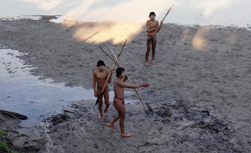 Der&nbsp;Txapanawa-Stamm wurde 2014 entdeckt. Ein Jahr später gingen die Fotos um die Welt.