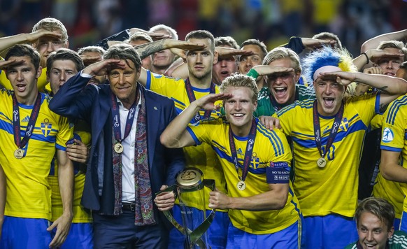 Oscar&nbsp;Hiljemark (Mitte rechts) führt die erfolgreiche schwedische Jugend an.