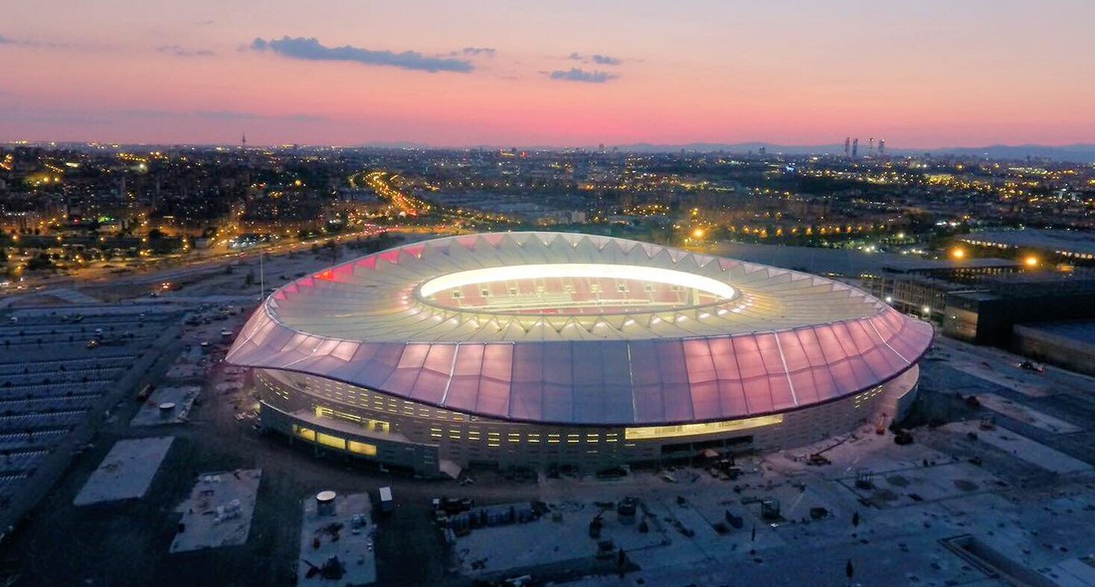 So sieht Atléticos neues&nbsp;Wanda Metropolitano Stadium von aussen aus.