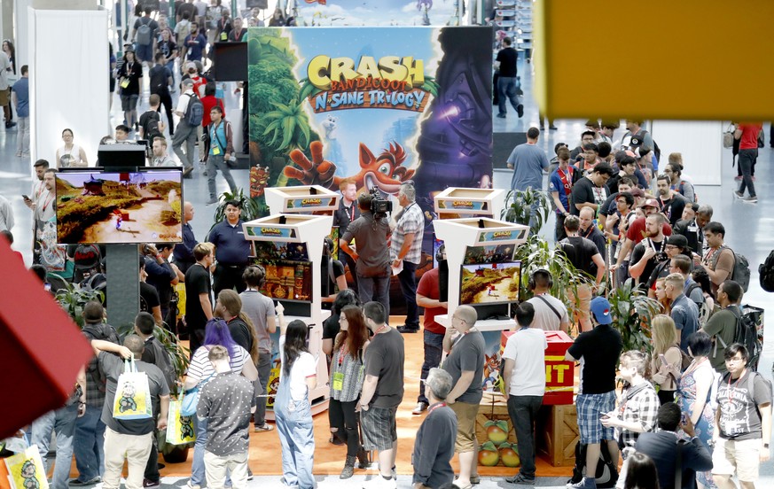IMAGE DISTRIBUTED FOR ACTIVISION - Fans line up to play at Activision&#039;s &quot;Crash Bandicoot&quot; booth during E3 2017 at the Los Angeles Convention Center on Wednesday, June 14, 2017, in Los A ...