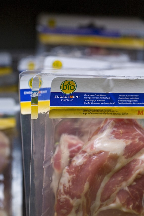 Pork meat of organic label &quot;Engagement&quot; by &quot;Migros&quot; at a store of supermarket chain &quot;Migros&quot; at the Glattzentrum shopping mall in Wallisellen in the canton of Zurich, Swi ...