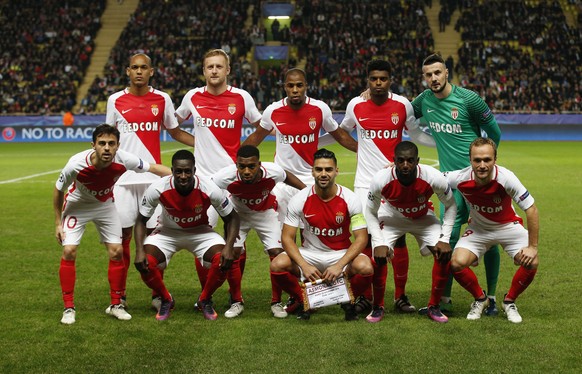 Britain Football Soccer - AS Monaco v Tottenham Hotspur - UEFA Champions League Group Stage - Group E - Stade Louis II, Monaco - 22/11/16 Monaco team group before the match Action Images via Reuters / ...