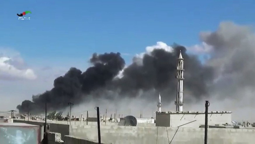 30. September 2015: Rauch über Homs.
