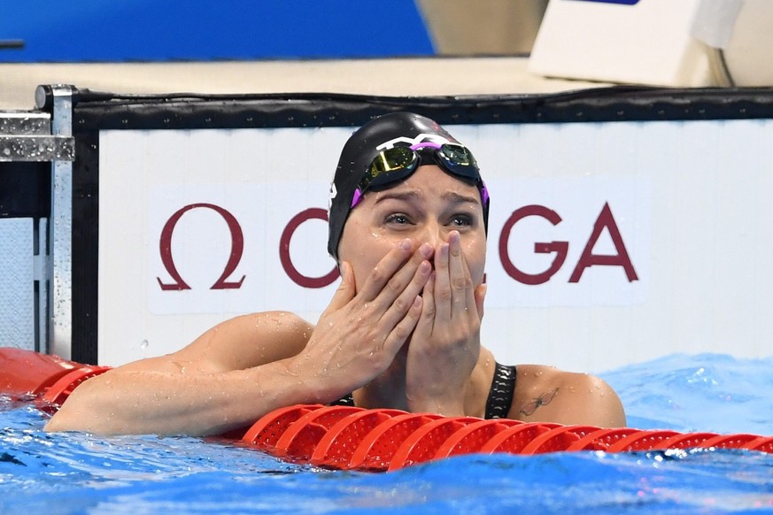 epa05482539 Pernille Blume of Denmark reacts on winning the women&#039;s 50m Freestyle Final race of the Rio 2016 Olympic Games Swimming events at Olympic Aquatics Stadium at the Olympic Park in Rio d ...