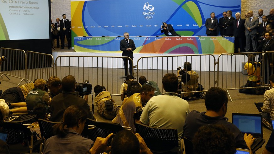 epa05497543 Brazilian interim President Michel Temer delivers remarks during a media opportunity at the Rio 2016 Olympic Games in Rio de Janeiro, Brazil, 18 August 2016. Temer was paying a visit to th ...