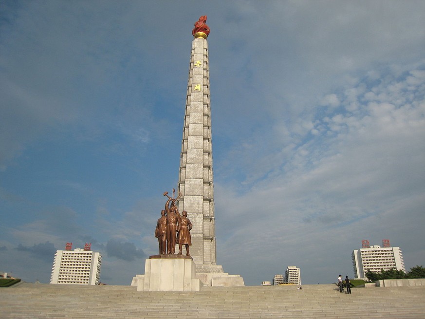Monument der Juche-Ideologie in Pjöngjang