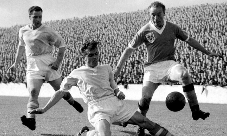 FILE -- Sir Stanley Matthews, right, seen in this November 8, 1956, file photo, one of England&#039;s greatest soccer players and twice European footballer of the year, died Wednesday Feb. 23, 2000, a ...