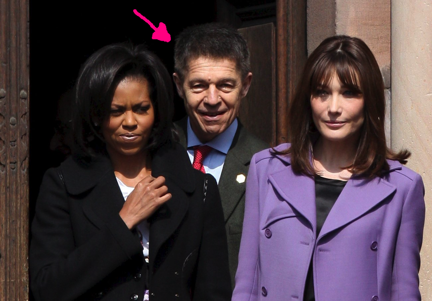 Mit Michelle Obama und Carla Bruni-Sarkozy.&nbsp;