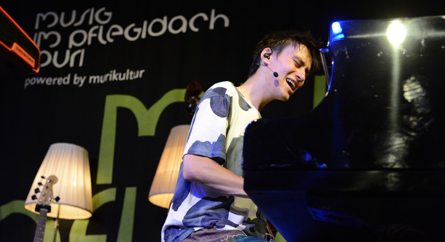 Jacob Collier bei musig im pflegidach, Muri