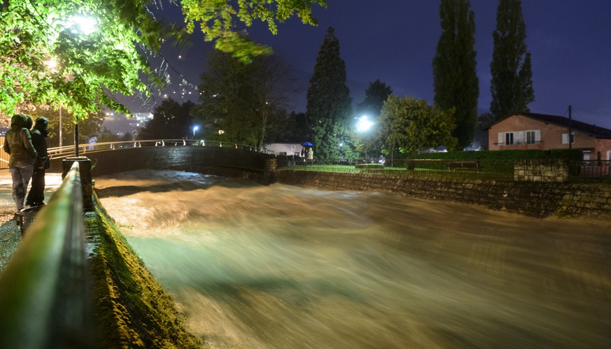 Die Vièze ist zu einem reissenden Fluss geworden.&nbsp;