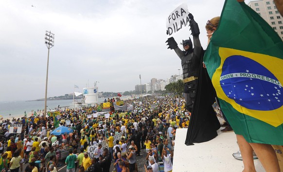 Demonstranten auf der&nbsp;Copacabana.&nbsp;
