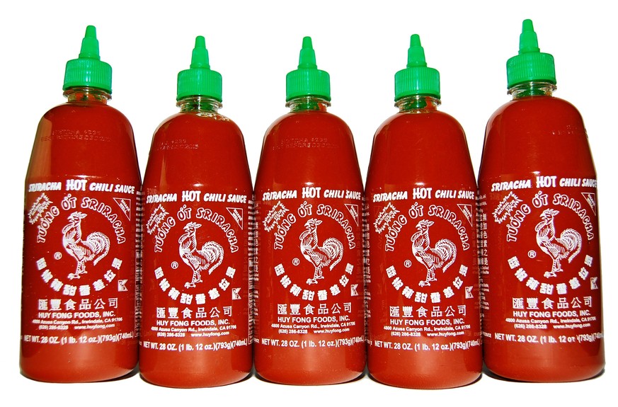 sriracha hot sauce cock sauce thailand vietnam scharfe sauce chili asiatisch essen