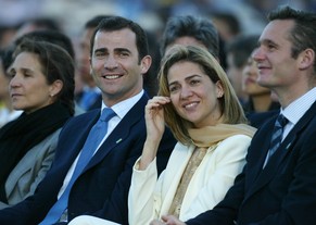 Cristina ist die Schwester des spanischen Königs Felipe VI.