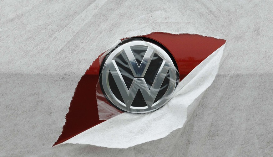 Risse im System: VW drohen nicht nur erhebliche Image-Schäden infolge des Manipulationsskandals, sondern auch Milliarden-Bussen.