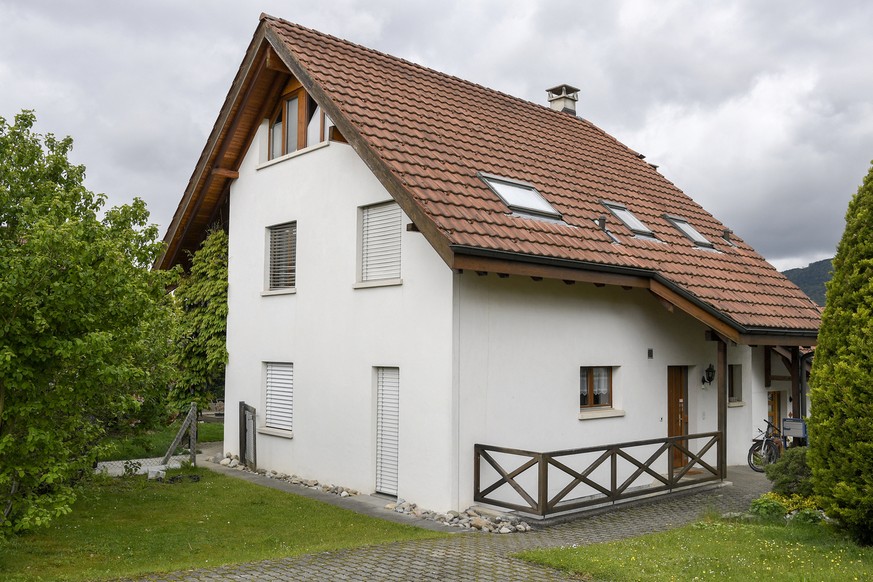 Wohnhaus am Distelweg 5 in Rupperswil (AG) am Donnerstag, 19. Mai 2016. In diesem Haus wohnte der Taeter Thomas N. rund 500 m vom Tatort entfernt. Der Vierfachmoerder von Rupperswil wurde letze Woche  ...