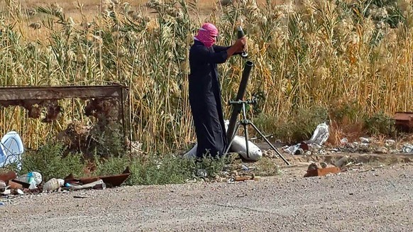 Ein aktuelles Bild eines IS-Kämpfers aus der Region rund um Ramadi.&nbsp;